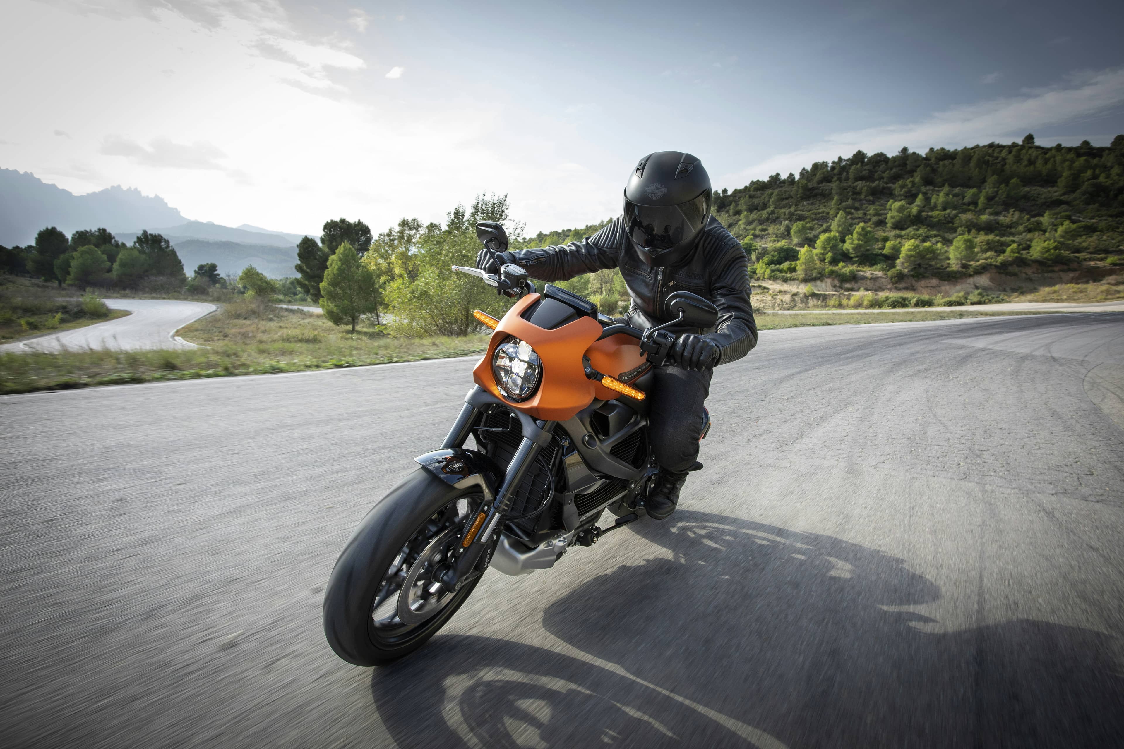 Kask Intercom Montajı — servis görseli
